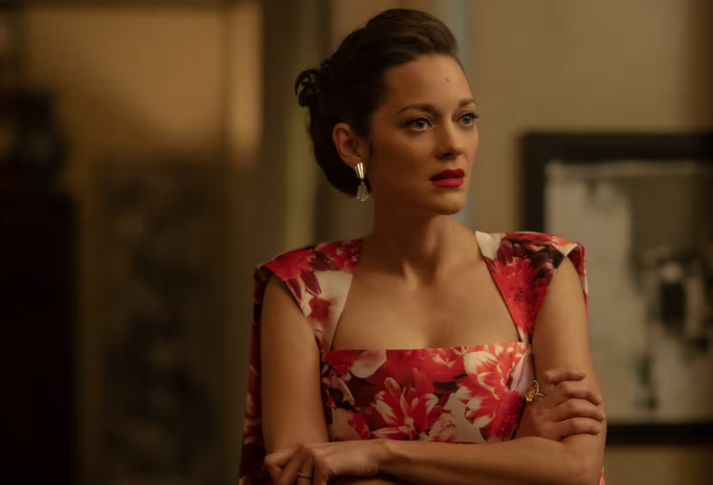 Marion Cotillard dans Extrapolations